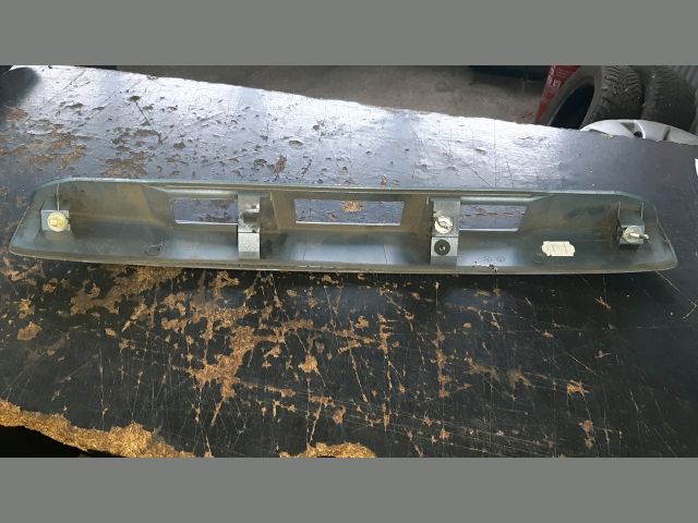 bontott MAZDA 2 Csomagtérajtó Díszléc