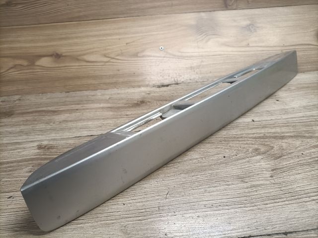 bontott MAZDA 2 Csomagtérajtó Díszléc