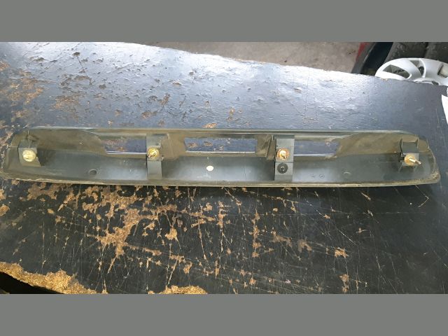 bontott MAZDA 2 Csomagtérajtó Díszléc