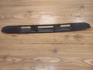 bontott MAZDA 2 Csomagtérajtó Díszléc