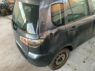 bontott MAZDA 2 Csomagtérajtó Kárpit