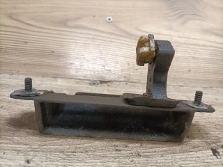 bontott MAZDA 2 Csomagtérajtó Kilincs