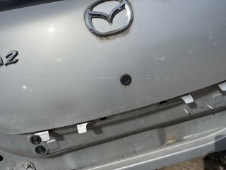 bontott MAZDA 2 Csomagtérajtó (Részeivel)