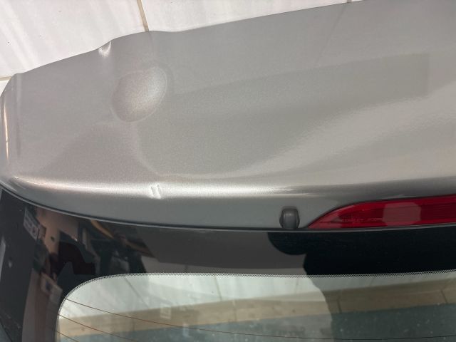 bontott MAZDA 2 Csomagtérajtó (Részeivel)