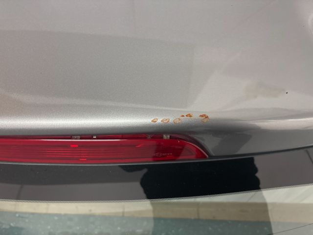 bontott MAZDA 2 Csomagtérajtó (Részeivel)