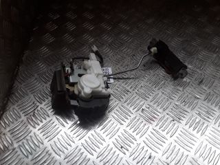 bontott MAZDA 2 Csomagtérajtó Zárszerkezet