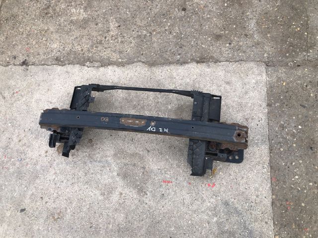 bontott MAZDA 2 Első Lökhárító Merevítő (Fém)