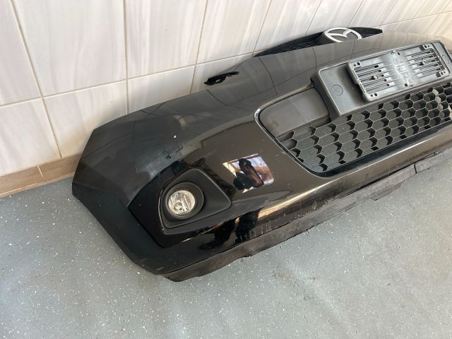 bontott MAZDA 2 Első Lökhárító (Részeivel)