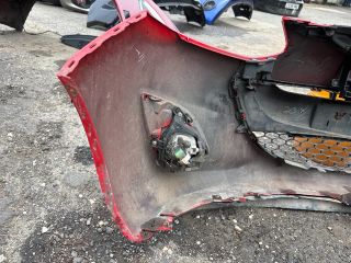 bontott MAZDA 2 Első Lökhárító (Részeivel)