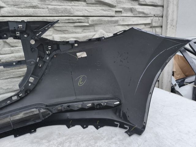 bontott MAZDA 2 Első Lökhárító (Részeivel)