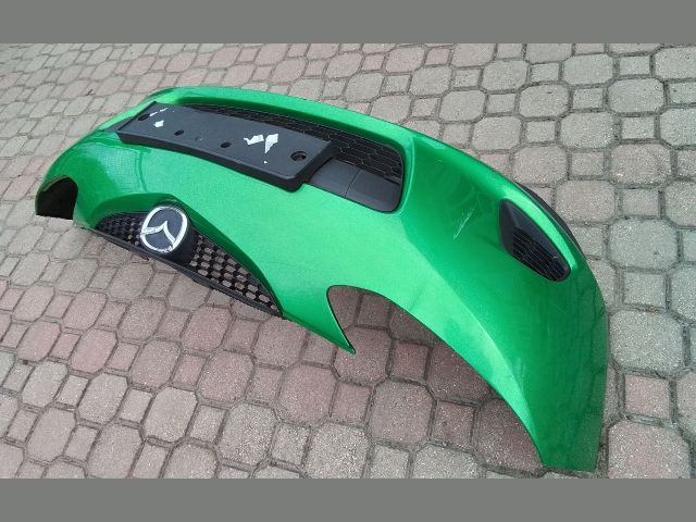 bontott MAZDA 2 Első Lökhárító (Részeivel)