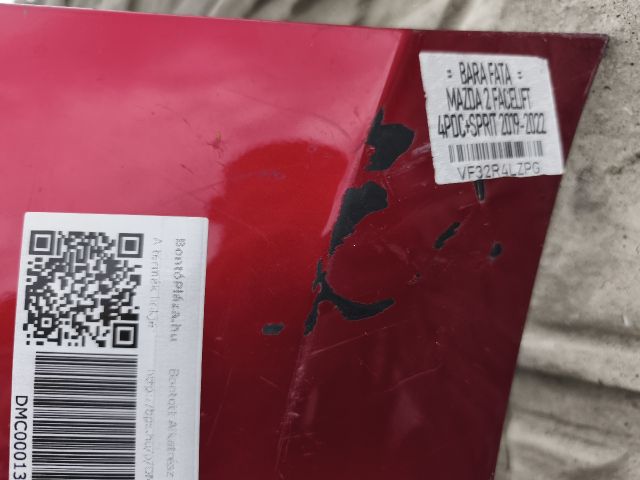 bontott MAZDA 2 Első Lökhárító (Részeivel)