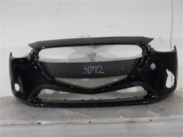 bontott MAZDA 2 Első Lökhárító (Részeivel)