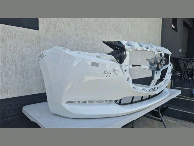 bontott MAZDA 2 Első Lökhárító (Üresen)