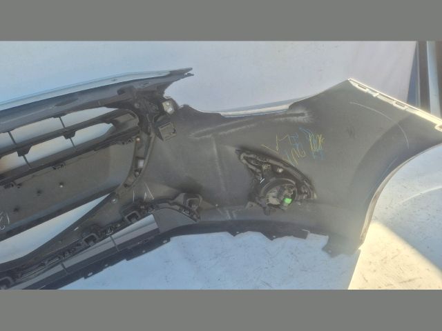 bontott MAZDA 2 Első Lökhárító (Üresen)