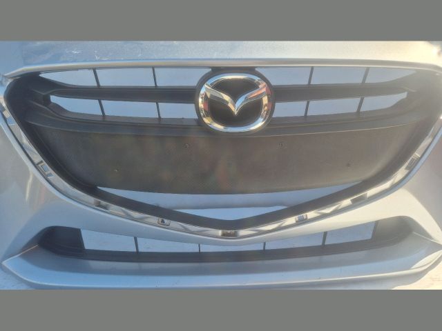 bontott MAZDA 2 Első Lökhárító (Üresen)