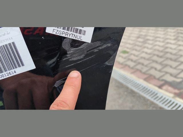 bontott MAZDA 2 Első Lökhárító (Üresen)