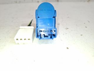 bontott MAZDA 2 Fék Pedál Kapcsoló