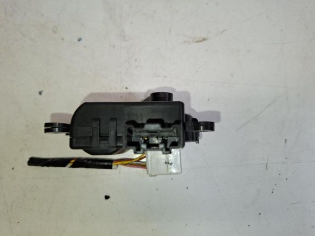 bontott MAZDA 2 Fűtés Állító Motor