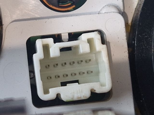 bontott MAZDA 2 Fűtéskapcsoló (manuális klímás)