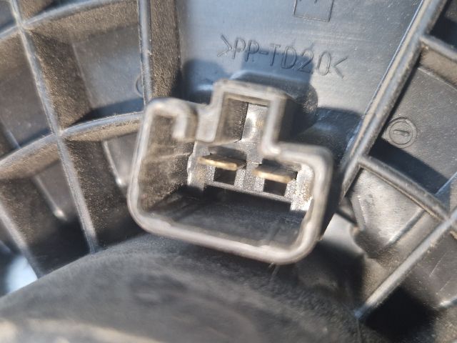 bontott MAZDA 2 Fűtőmotor (Klímás)