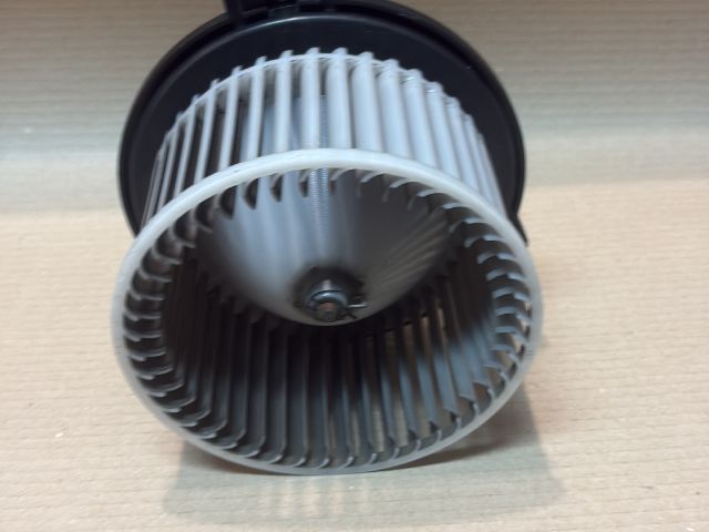 bontott MAZDA 2 Fűtőmotor (Klímás)