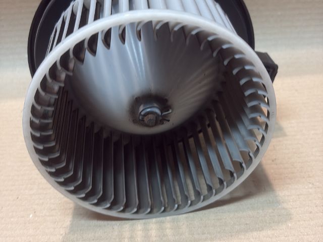 bontott MAZDA 2 Fűtőmotor (Klímás)