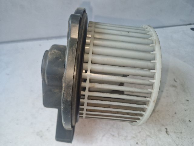 bontott MAZDA 2 Fűtőmotor (Klímás)