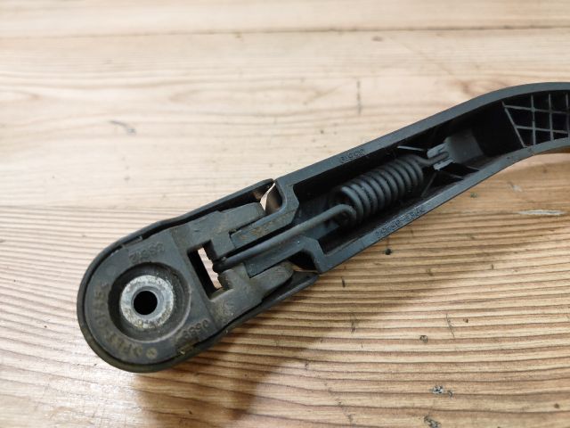 bontott MAZDA 2 Hátsó Ablaktörlő Kar