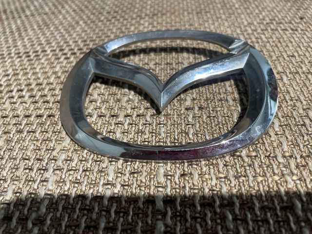 bontott MAZDA 2 Hátsó Embléma