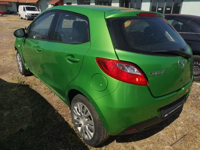 bontott MAZDA 2 Hátsó Ülés Szett