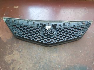 bontott MAZDA 2 Hűtőrács