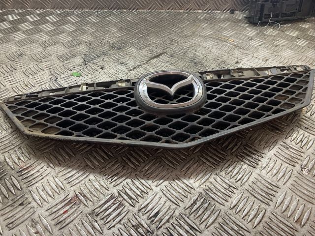 bontott MAZDA 2 Hűtőrács