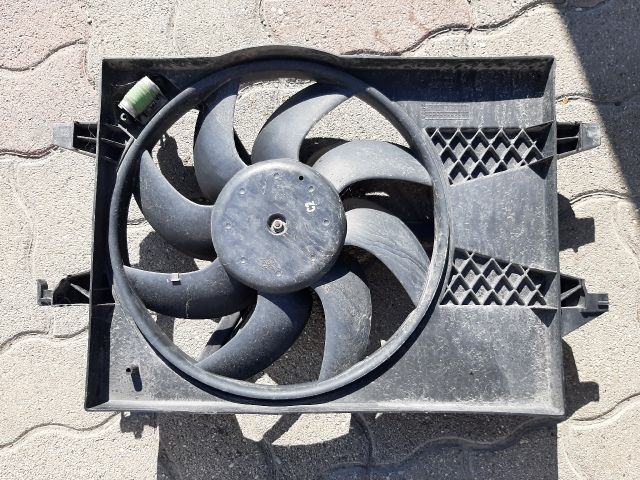 bontott MAZDA 2 Hűtőventilátor Motor