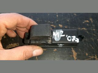 bontott MAZDA 2 Jobb első Ablakemelő Kapcsoló