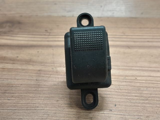 bontott MAZDA 2 Jobb első Ablakemelő Kapcsoló