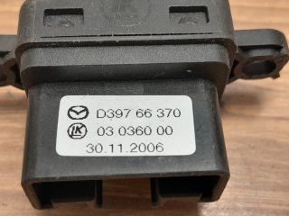 bontott MAZDA 2 Jobb első Ablakemelő Kapcsoló