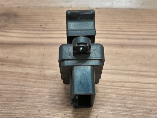 bontott MAZDA 2 Jobb első Ablakemelő Kapcsoló