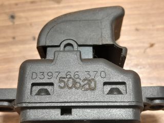 bontott MAZDA 2 Jobb első Ablakemelő Kapcsoló