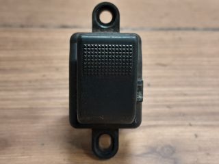 bontott MAZDA 2 Jobb első Ablakemelő Kapcsoló