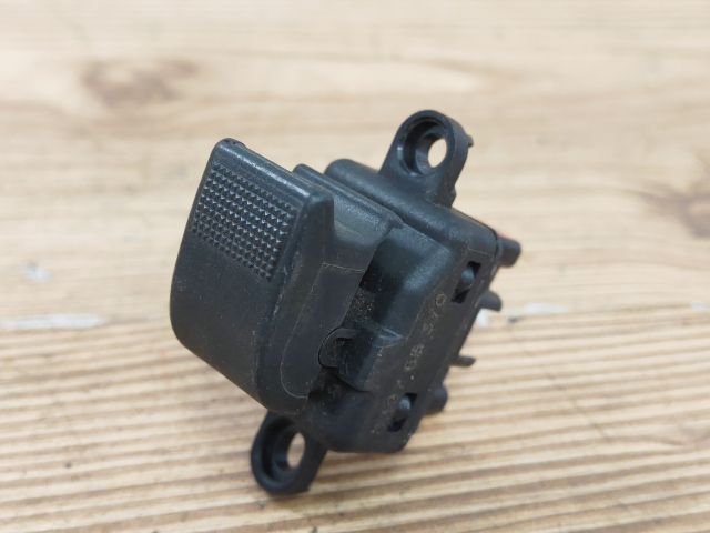 bontott MAZDA 2 Jobb első Ablakemelő Kapcsoló