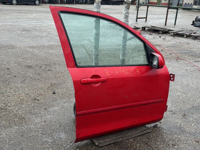 bontott MAZDA 2 Jobb első Ajtó (Részeivel)