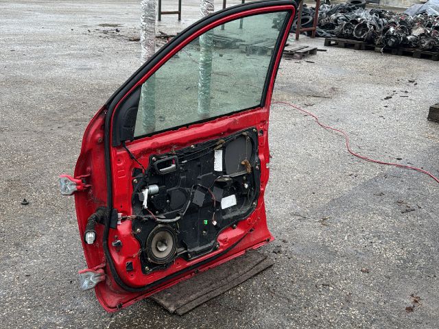 bontott MAZDA 2 Jobb első Ajtó (Részeivel)
