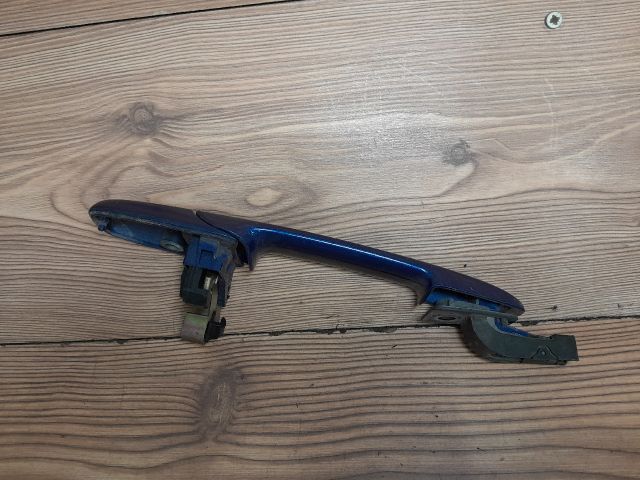 bontott MAZDA 2 Jobb első Ajtózár