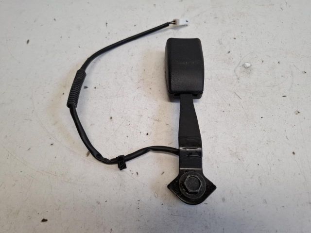 bontott MAZDA 2 Jobb első Biztonsági Öv Csat