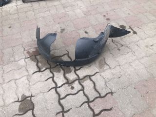 bontott MAZDA 2 Jobb első Dobbetét (Kerékjárati, Műanyag)