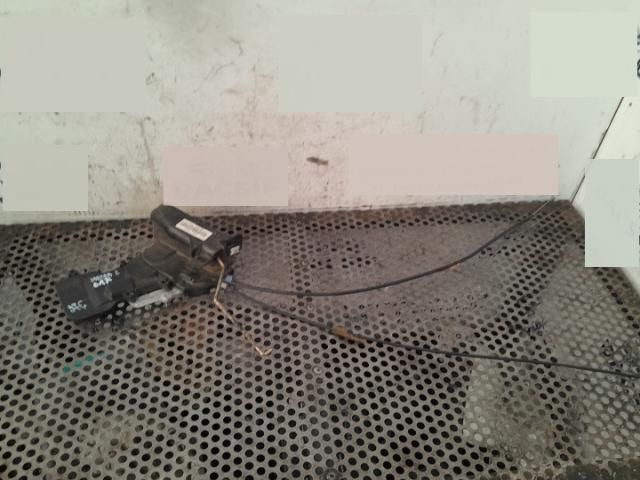 bontott MAZDA 2 Jobb első Zsanér