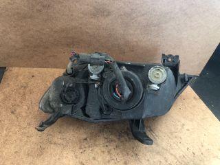 bontott MAZDA 2 Jobb Fényszóró