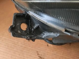 bontott MAZDA 2 Jobb Fényszóró