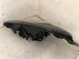 bontott MAZDA 2 Jobb Fényszóró